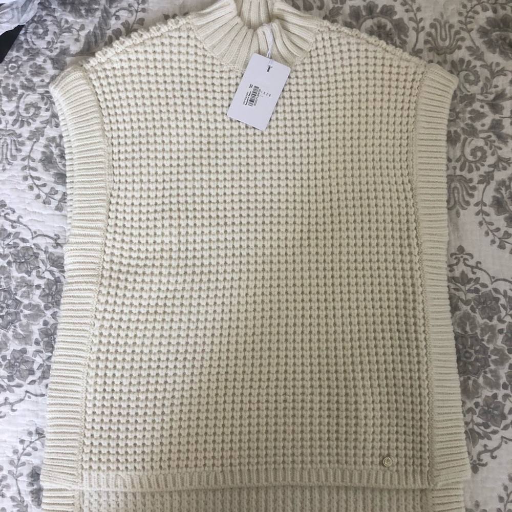 NWT Ted Baker Cream Knit Top